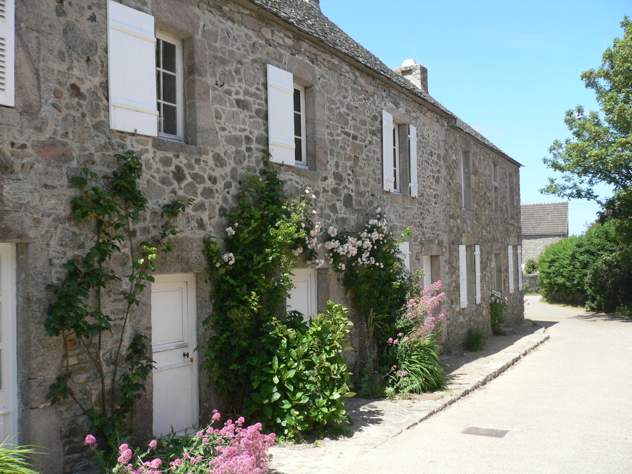 La maison natale de Jean-François Millet à Gruchy (vue ancienne).