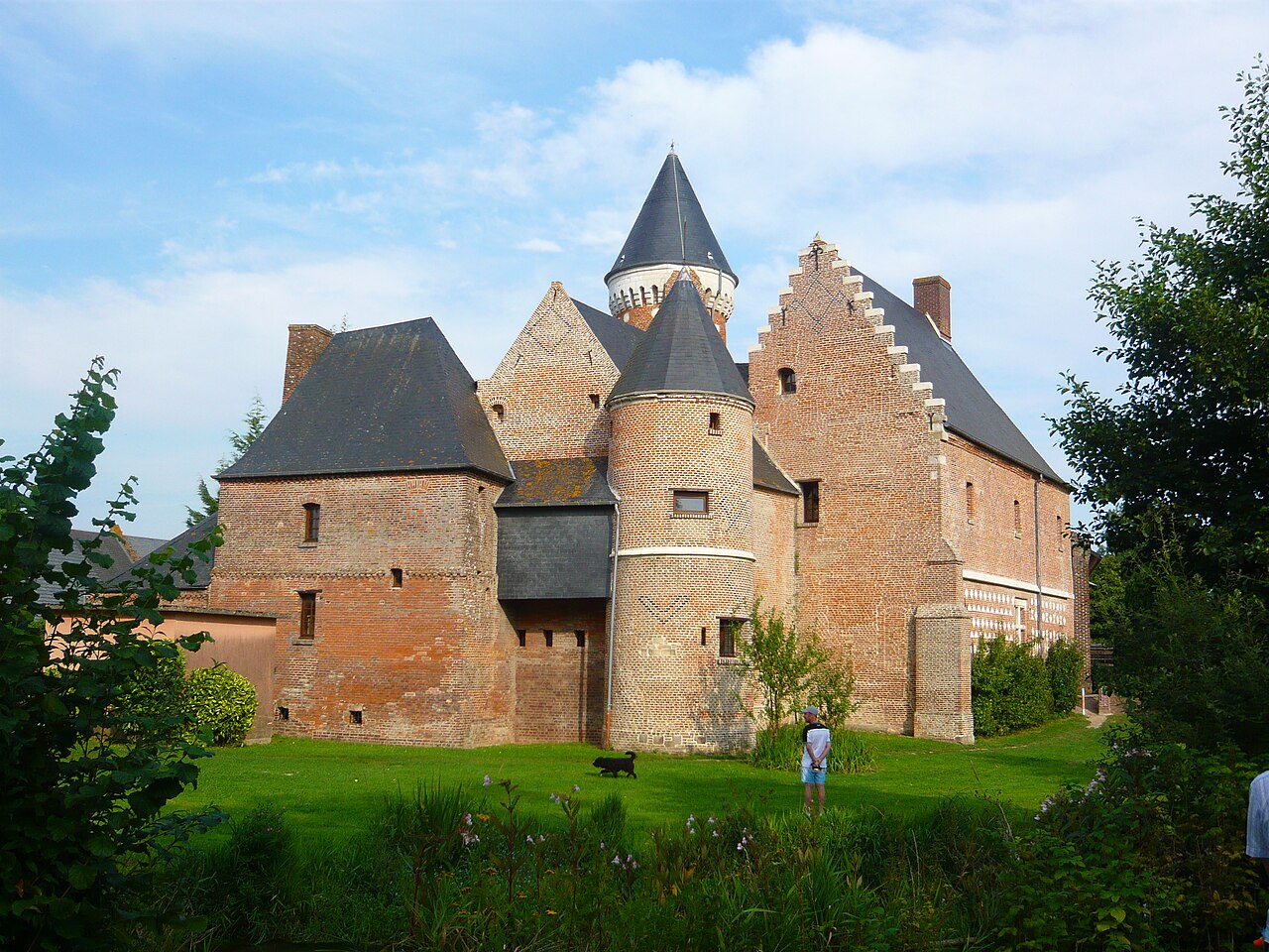 Le manoir de Fontaine, qui abrite le musée du Verre à Blangy-sur-Bresle.