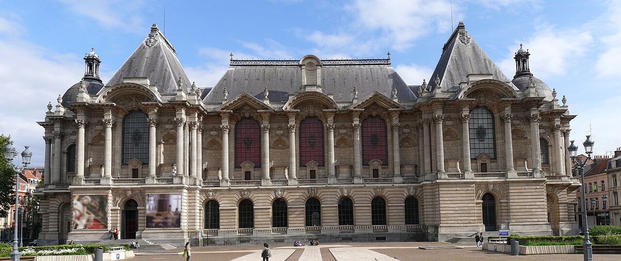 La façade du Palais des Beaux-Arts de Lille.
